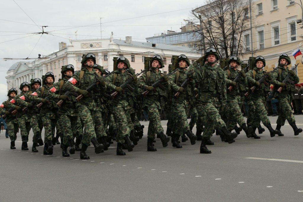 Нижегородское военное. РХБЗ парад Победы Хабаровск. Парад Нижний Новгород 2020 РХБЗ. Нижний Новгород армия. Нижний Новгород часть армия.