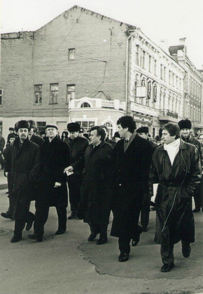90-е годы. Справа налево: Карнилин, Немцов, Скляров, Чубайс. Фото Д.Косолапова