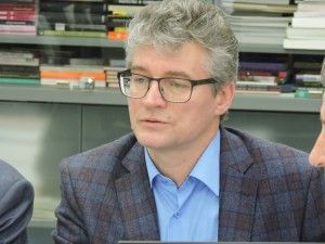 Евгений Семенов: "Вряд ли мы можем позволить себе расслабиться и на год забыть о приближающихся выборах"