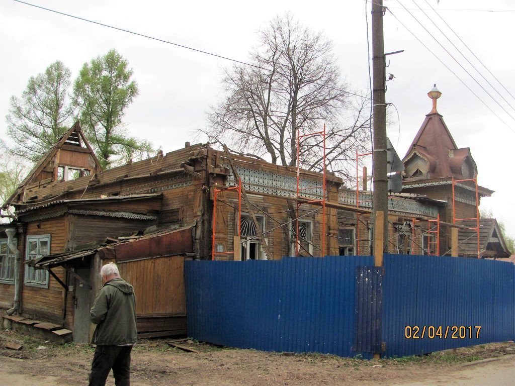 ОНФ: халатность властей привела к гибели Дома купца Смирнова