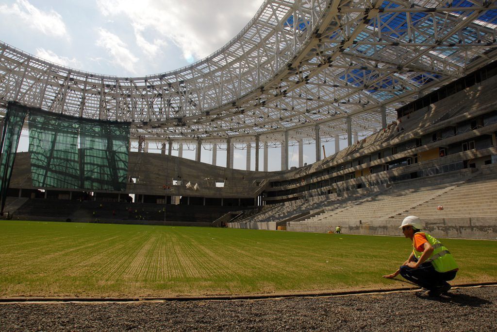 Газон взошел на поле стадиона «Нижний Новгород»