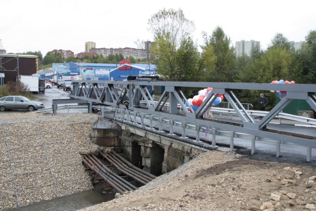 Движение открылось по новому мосту у рынка «Герц»
