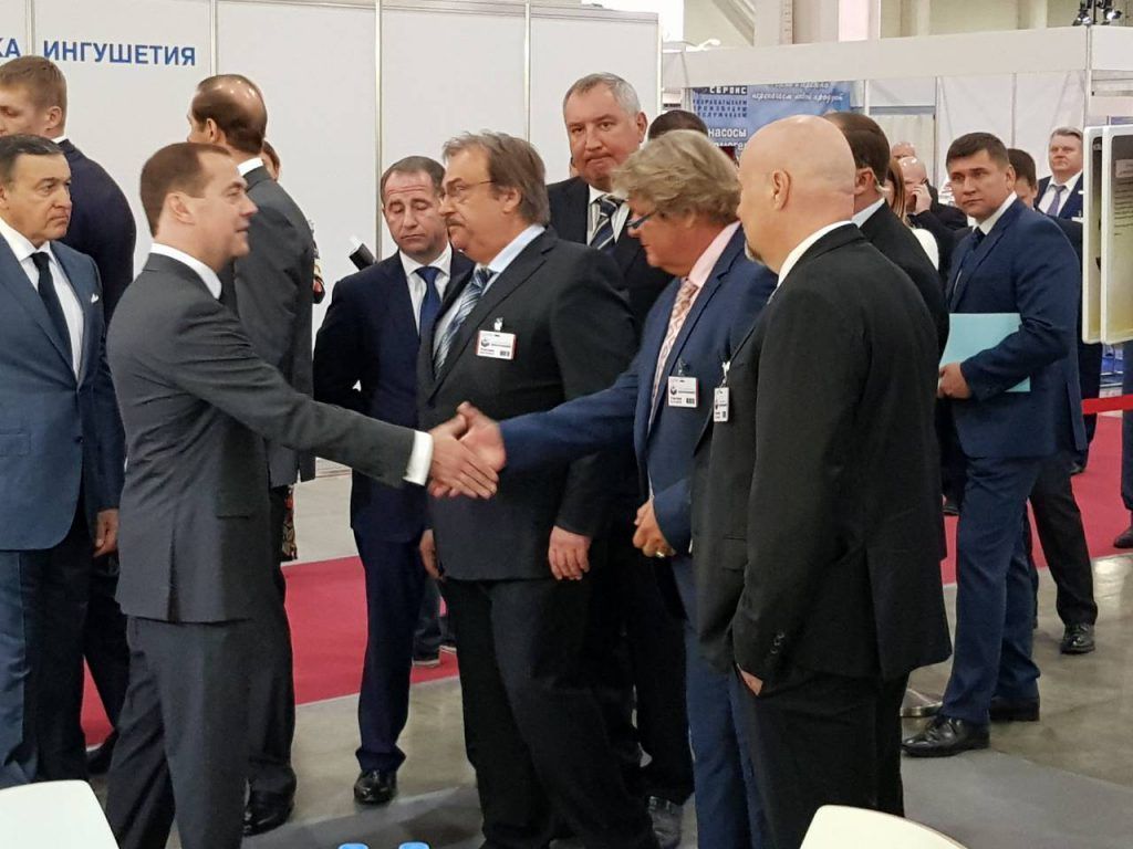 "Дробмаш" продемонстрировал премьеру Медведеву проект в рамках программы импортозамещения