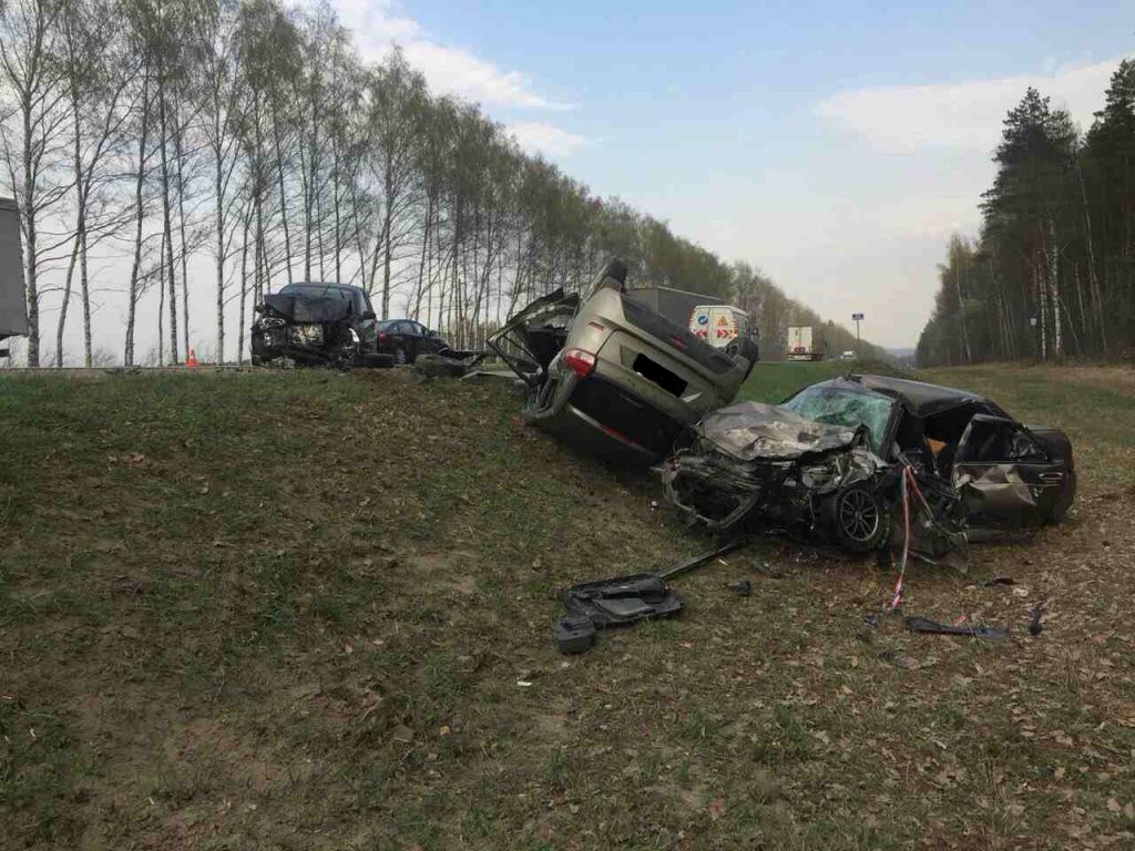 Один человек погиб и трое ранены в массовом ДТП в Кстовском районе