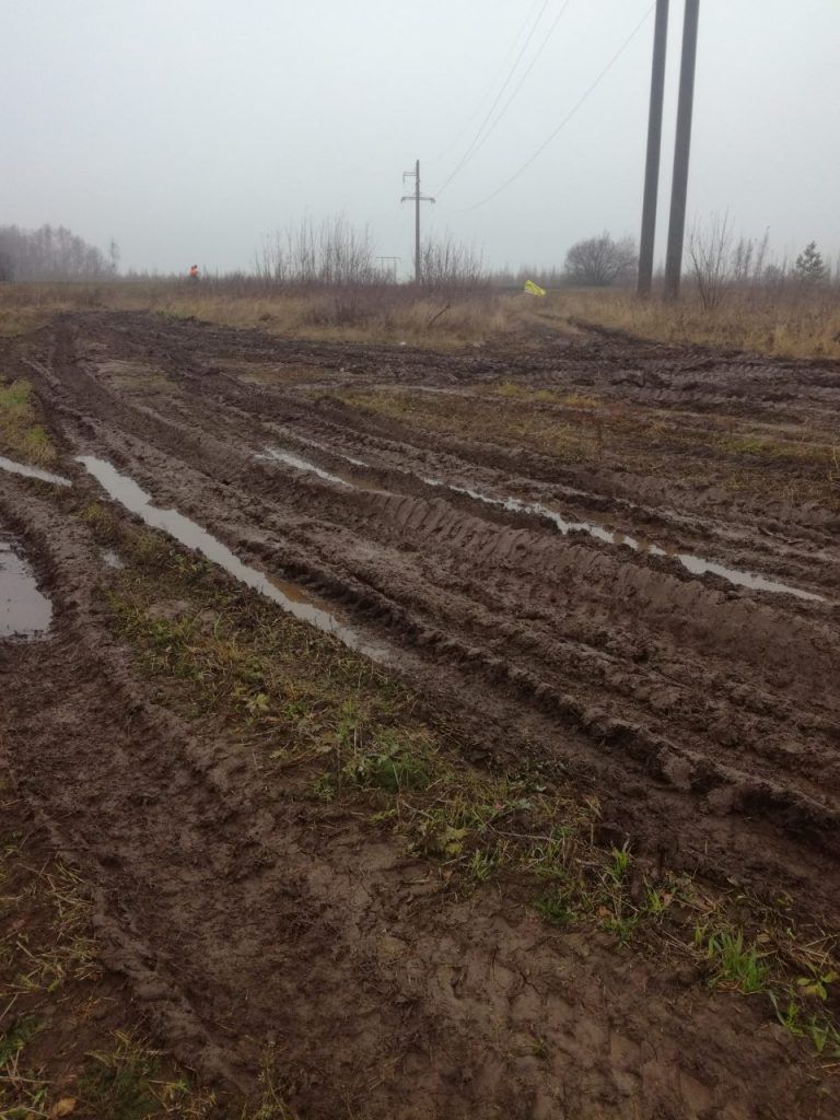 Жители нижегородской деревни пожаловались на отсутствие дороги