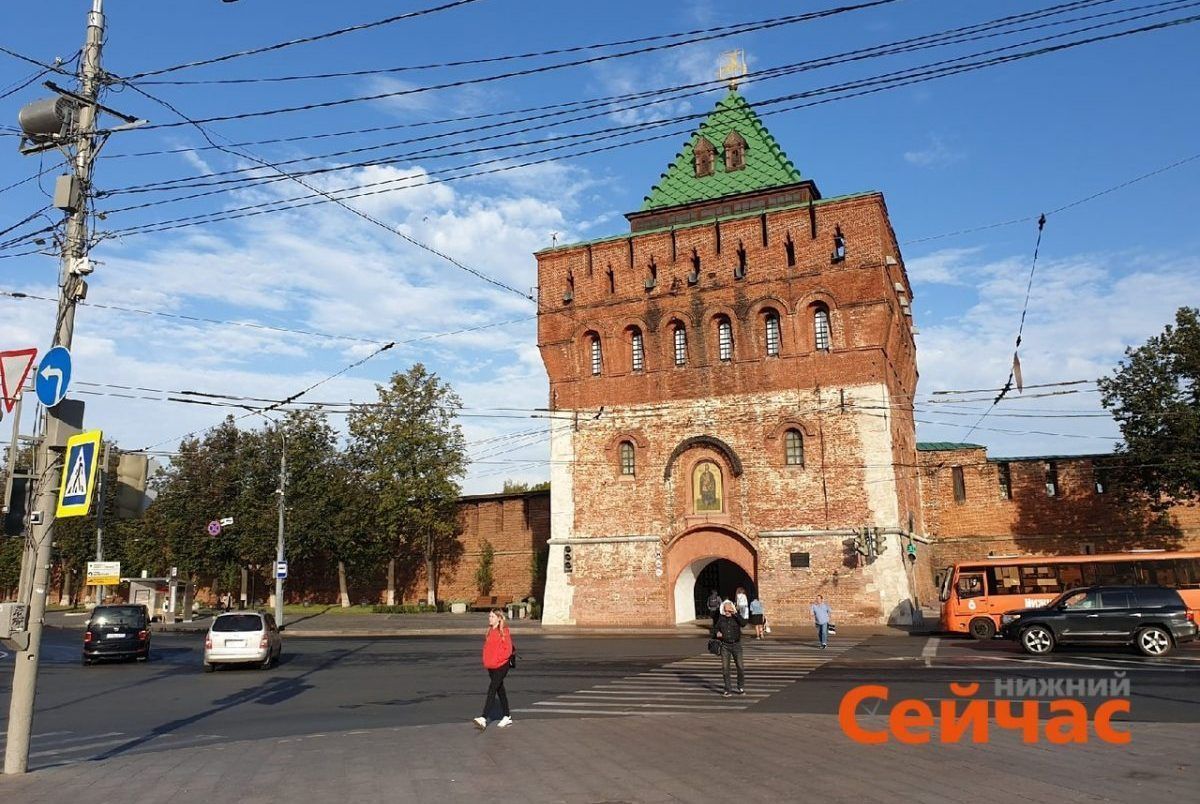 4 сентября нижний. Нижегородский Кремль 2021. Нижегородский Кремль 2022. Троллейбус Нижегородский Кремль. Нижегородский Кремль стоит на большой покройской улицы да или нет.