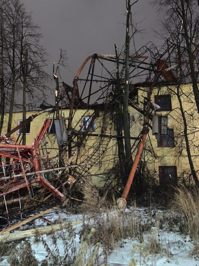 Радиомачта упала в Нижнем Новгороде 29 ноября