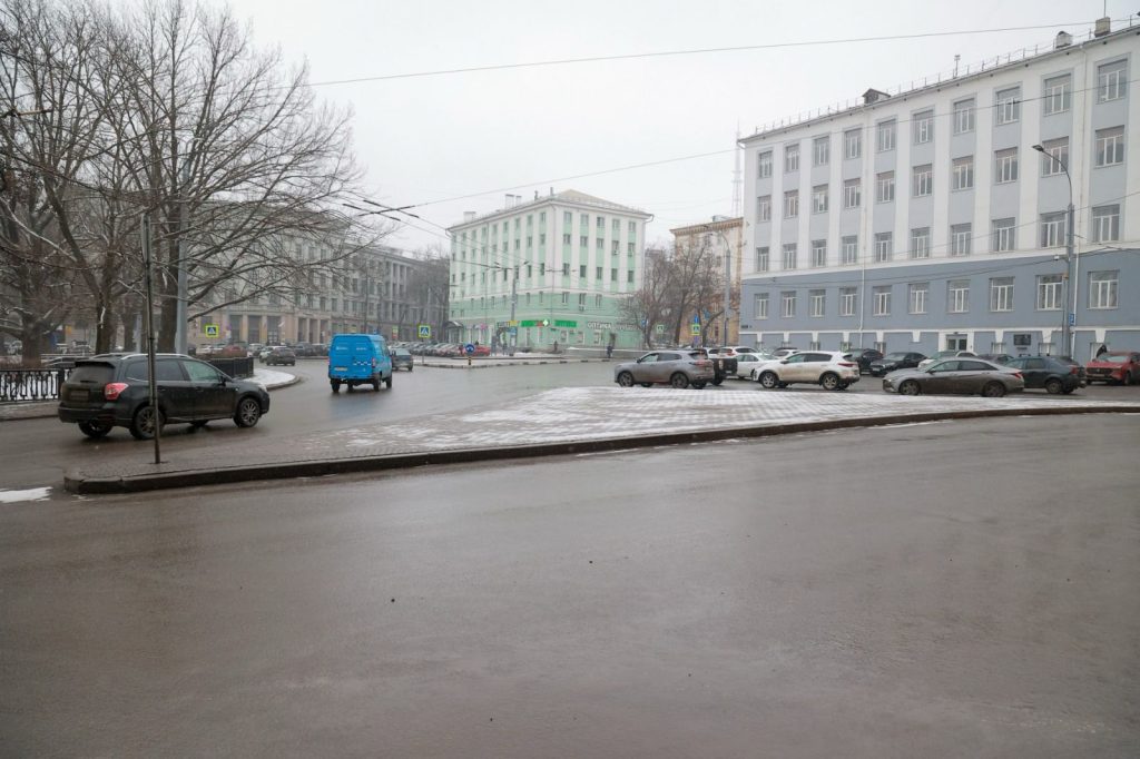 Юрий Шалабаев возобновил пешие обходы Нижнего Новгорода перед большой весенней уборкой