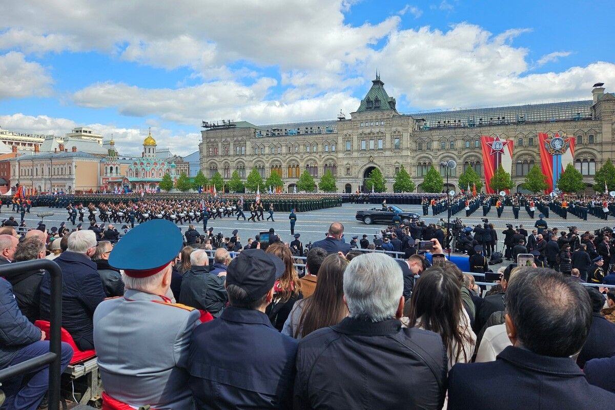 Председатель нижегородской Думы Чинцов поделился фото с Парада Победы в Москве