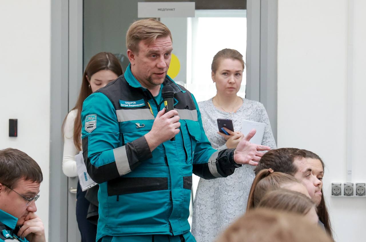 Юрий Шалабаев встретился с сотрудниками «СИБУР-Кстово» и «РусВинил»