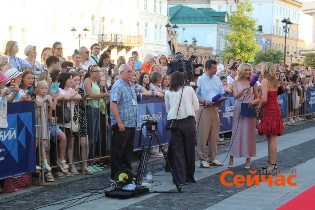 Фестиваль «Горький fest»-2025: фоторепортаж с красной дорожки