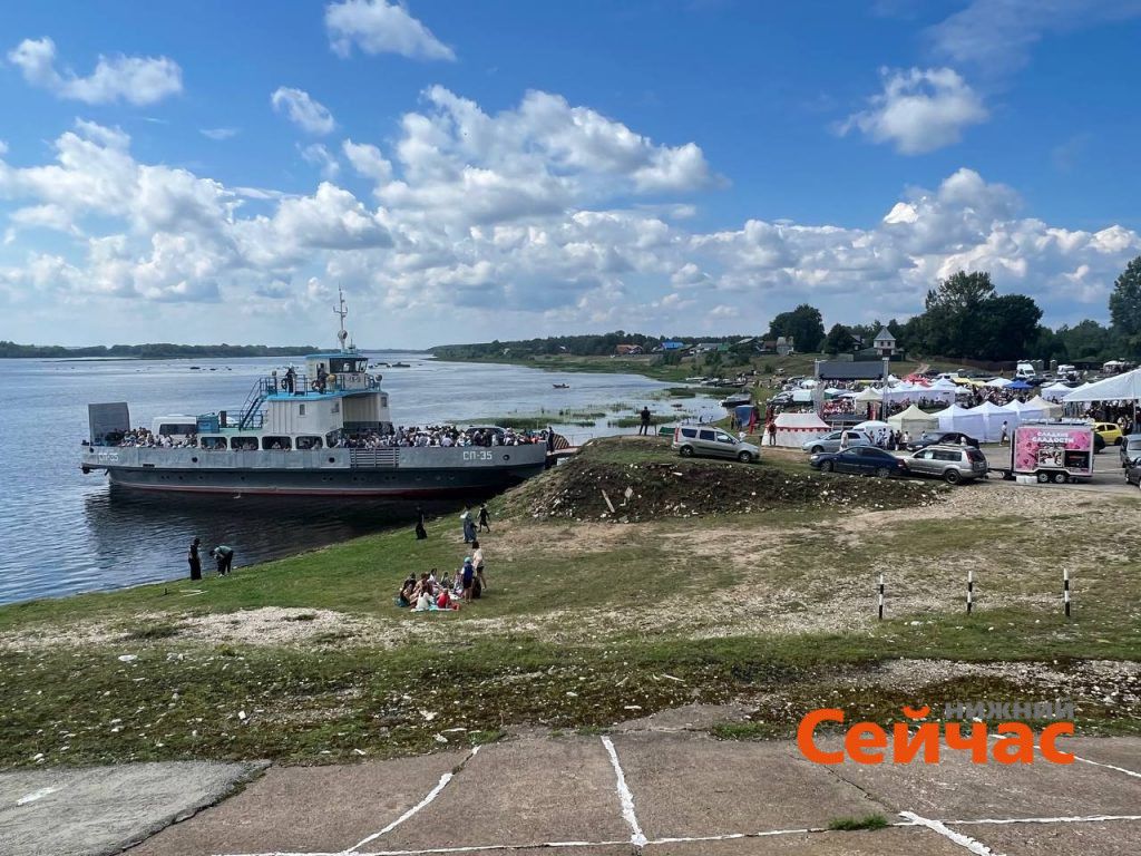 Фестиваль "Макарьевский перезвон" объединил 175 участников со всей России. Фоторепортаж