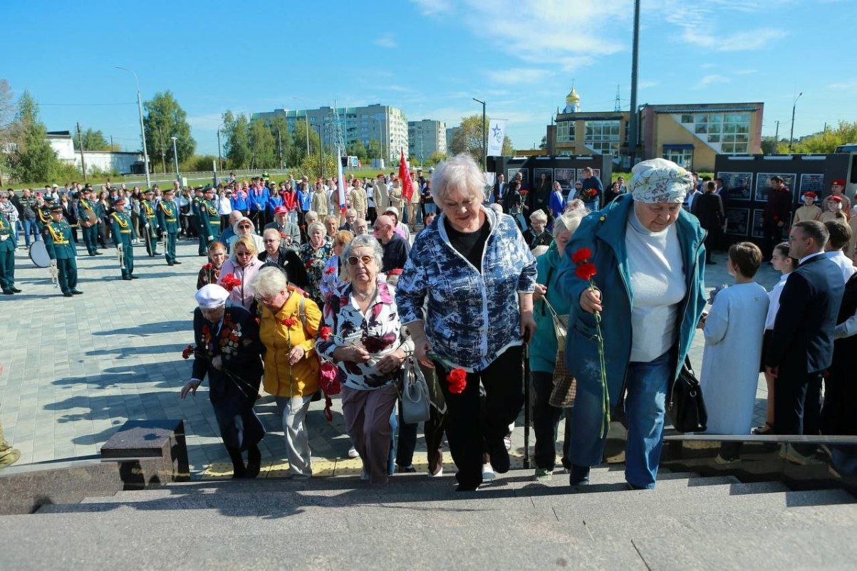 Клинков принял участие в праздновании присвоения Дзержинску звания «Город трудовой доблести»