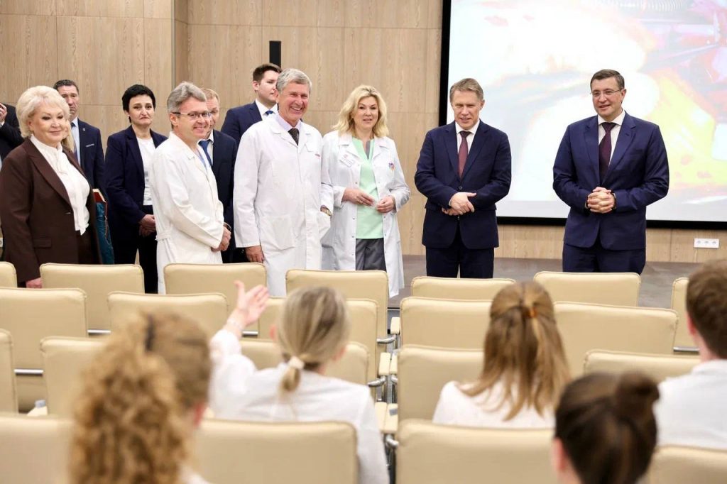 Губернатор Никитин и министр здравоохранения РФ Мурашко оценили "Квартал здоровья"